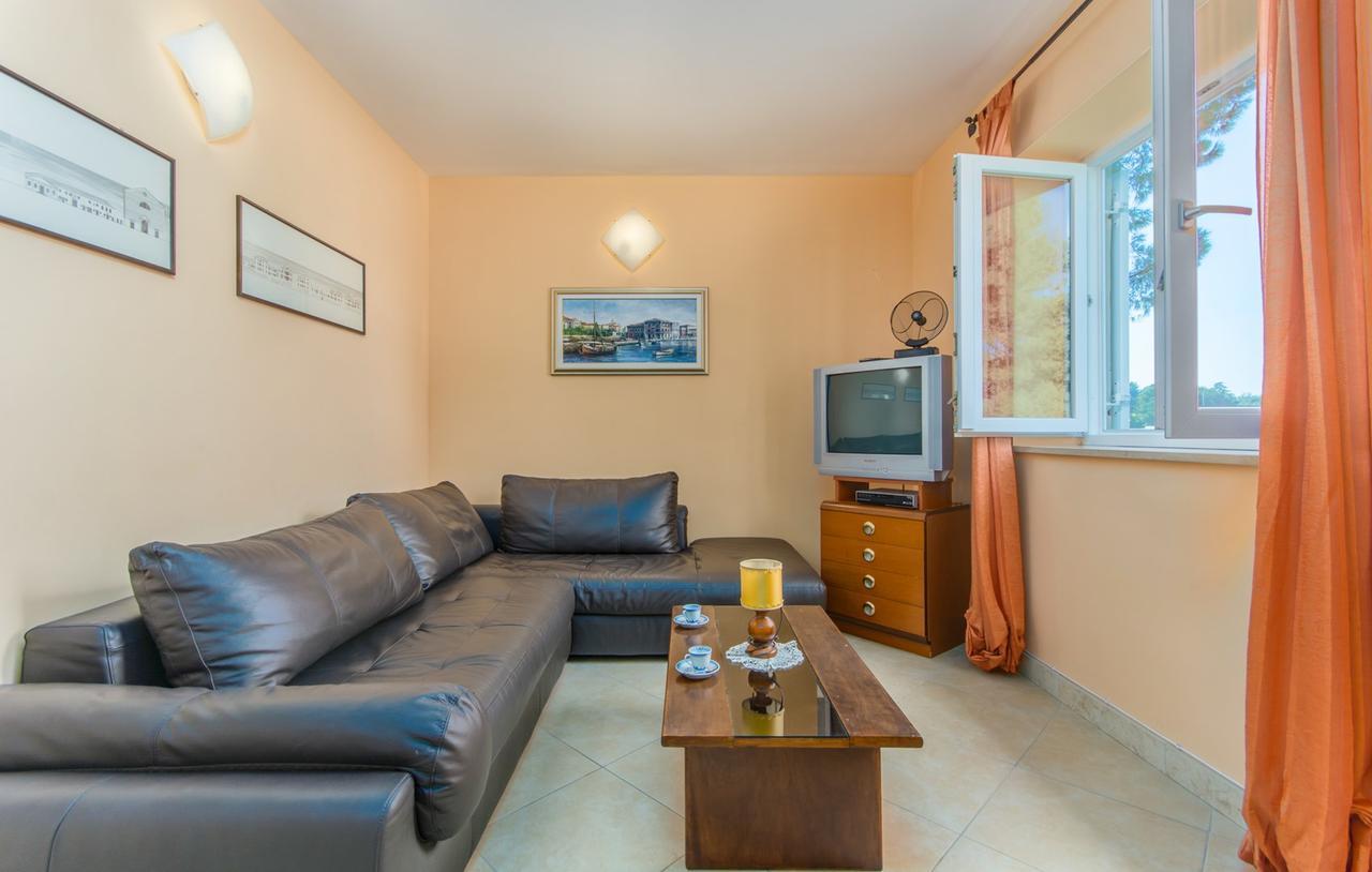 Apartment Riva Porec Ngoại thất bức ảnh